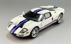 Ford GT 2005 completed 1/43 scale model by Taka FUKAMI