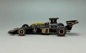 Lotus 72D completed 1/43 scale model by Taka FUKAMI