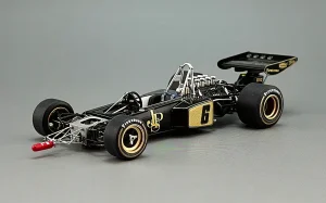 Lotus 72D completed 1/43 scale model by Taka FUKAMI