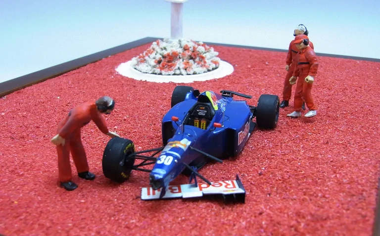 Sauber C14 Monaco Grand Prix Diorama built by Taka FUKAMI