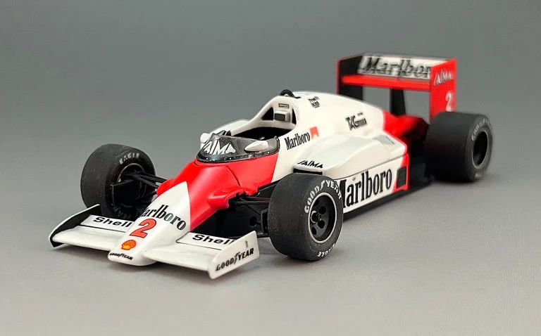 McLaren MP4/2B #2 Alain Prost completed 1/43 scale model by Taka FUKAMI
